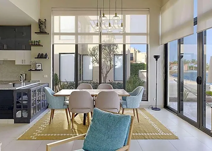 Vesta - Luxury - 4br - Tawila *