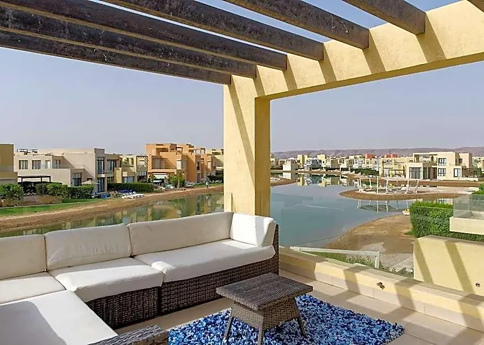 Vesta - Luxury - 4br - Tawila